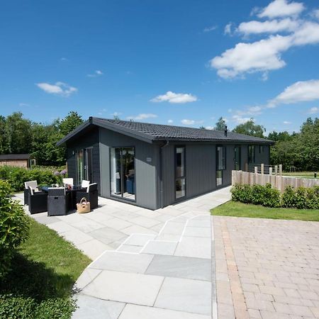 Buttercup Lodge, 33 Roadford Lake Lodges Lifton Exteriér fotografie