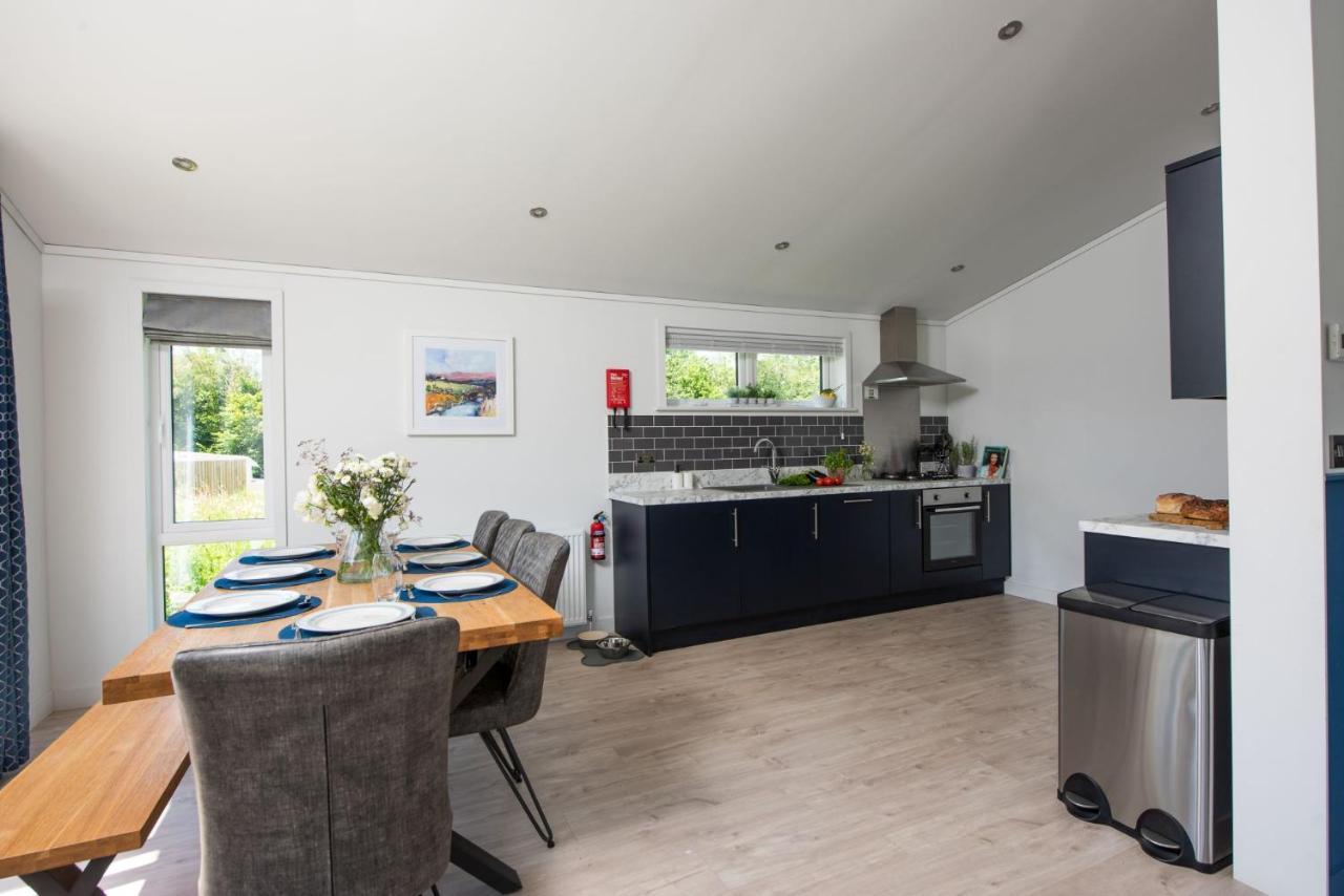 Buttercup Lodge, 33 Roadford Lake Lodges Lifton Exteriér fotografie